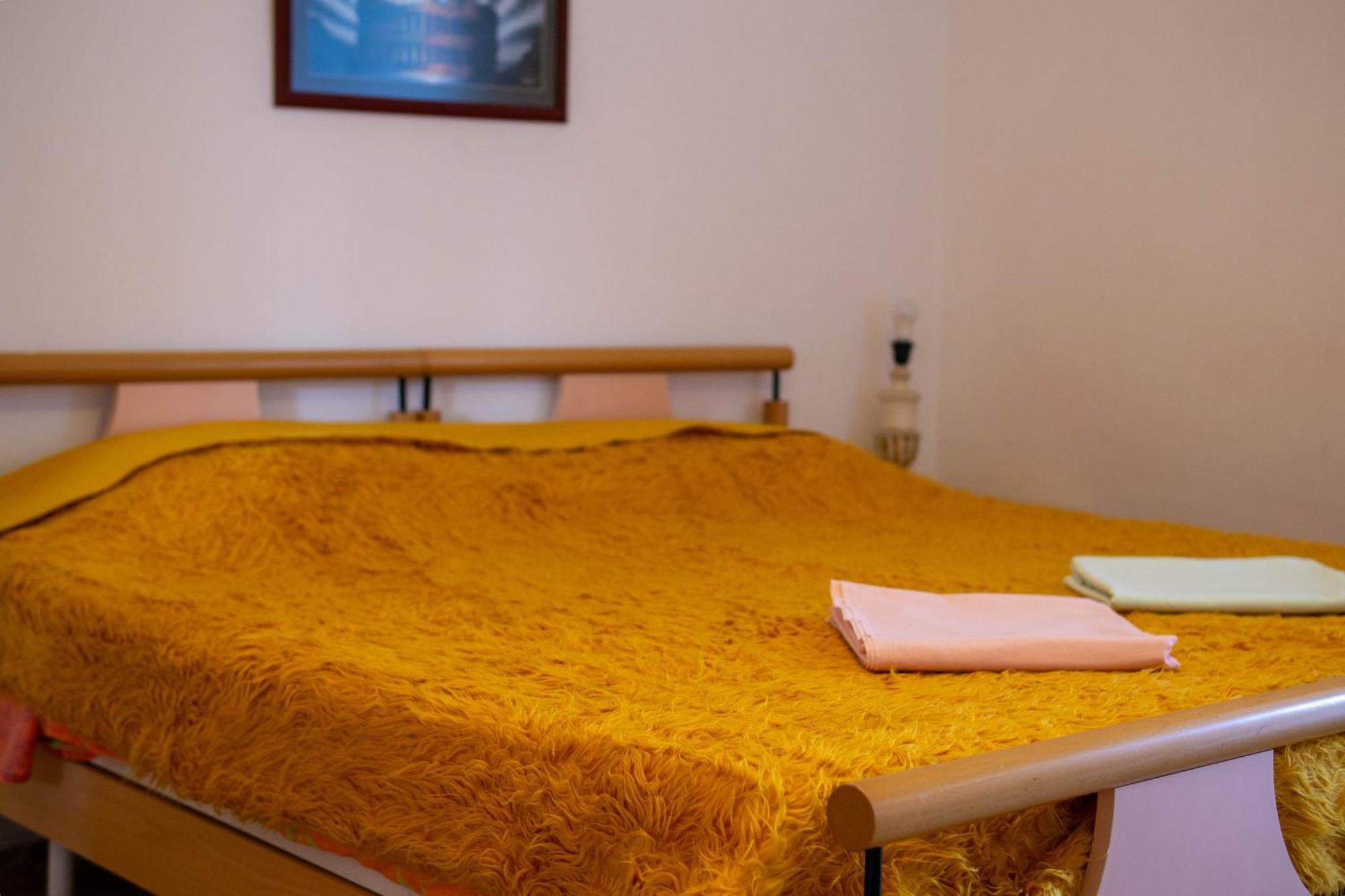 Bllok Bright Private Bedrooms With Private Bathroom On Shared Apartment Tirana Exterior foto
