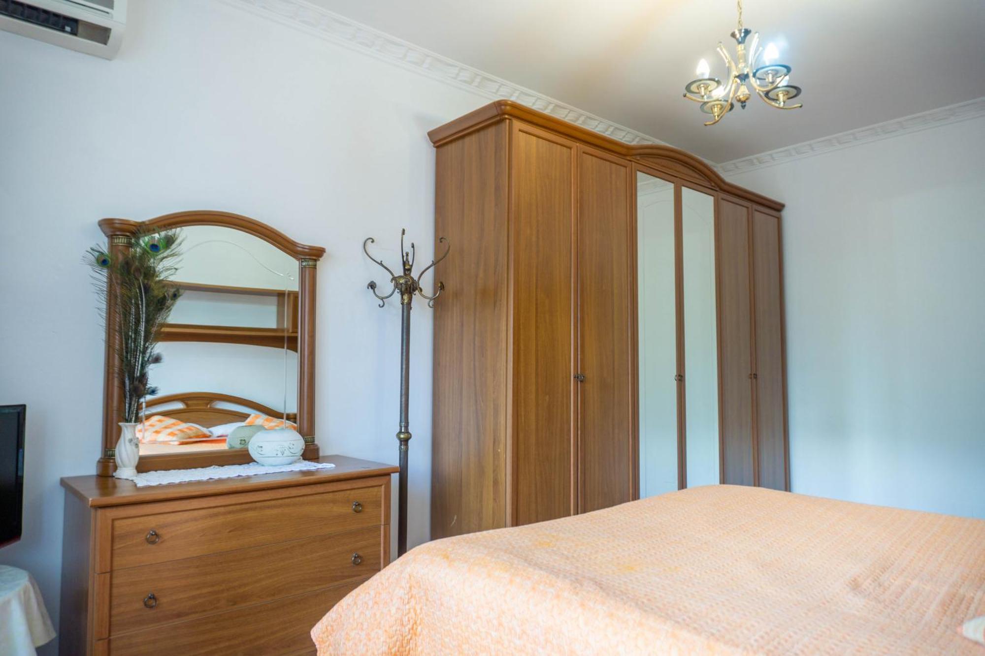Bllok Bright Private Bedrooms With Private Bathroom On Shared Apartment Tirana Exterior foto